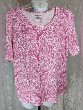 Jones New York Sports Pink & White Top